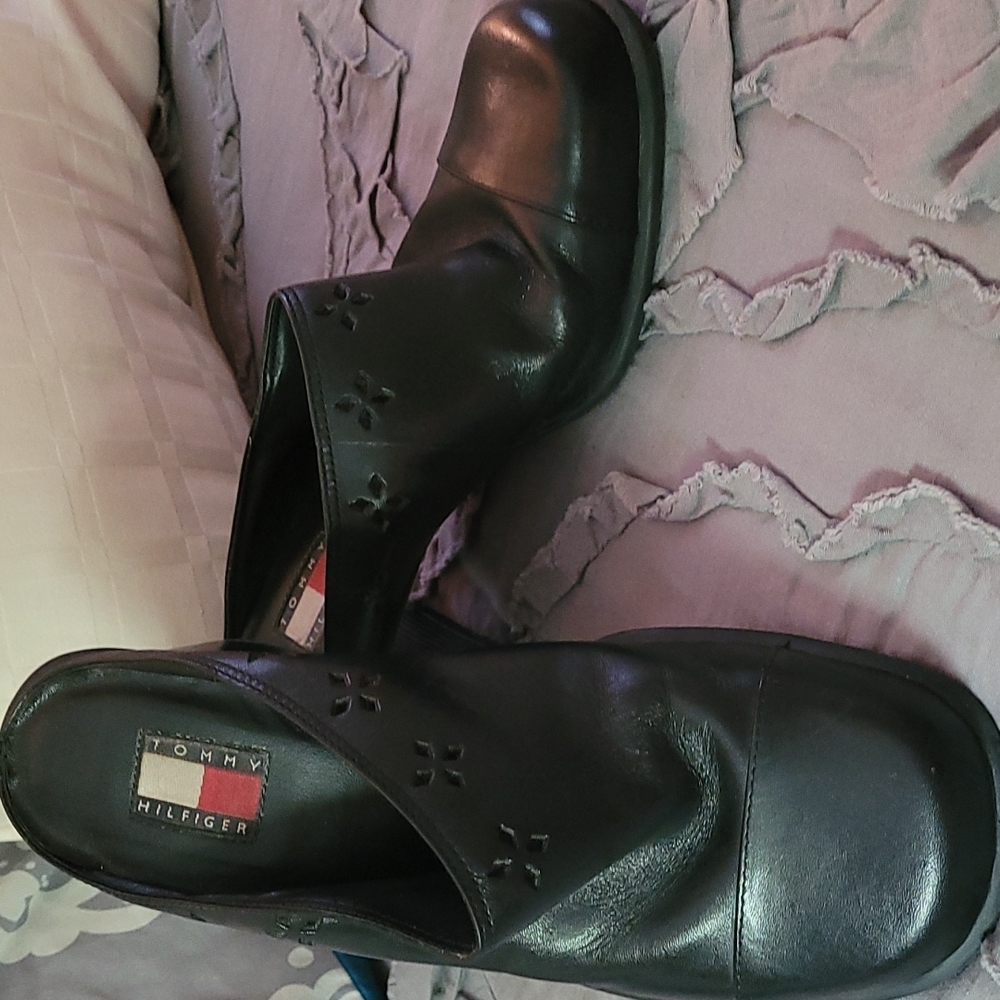 Tommy Hilfiger Mules Black Leather sz6.5 original box